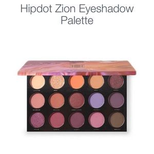 Hipdot eyeshadow palette